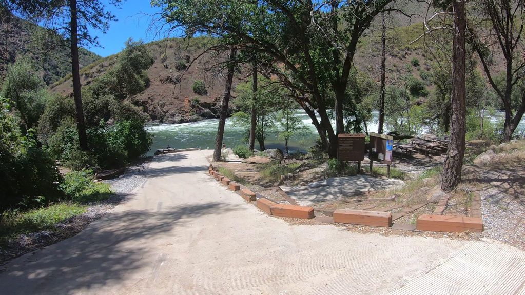 Lumsden Campground