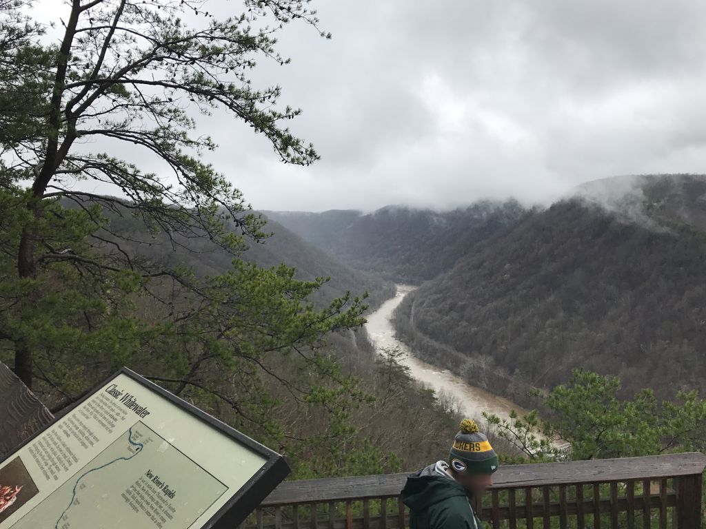 Lower Canyon Rim Boardwalk