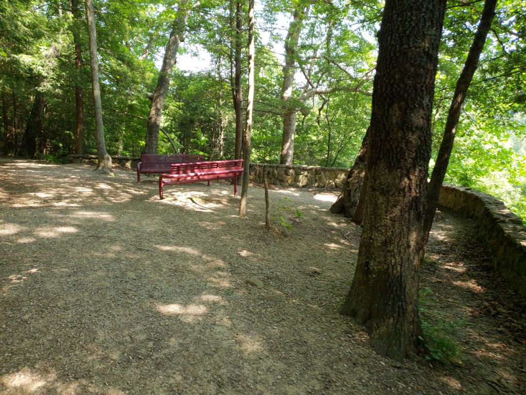 Buckeye Trail (Old Mans Cave)