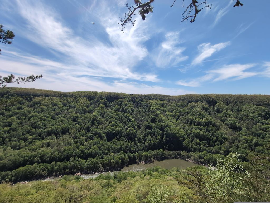 Endless Wall Trail