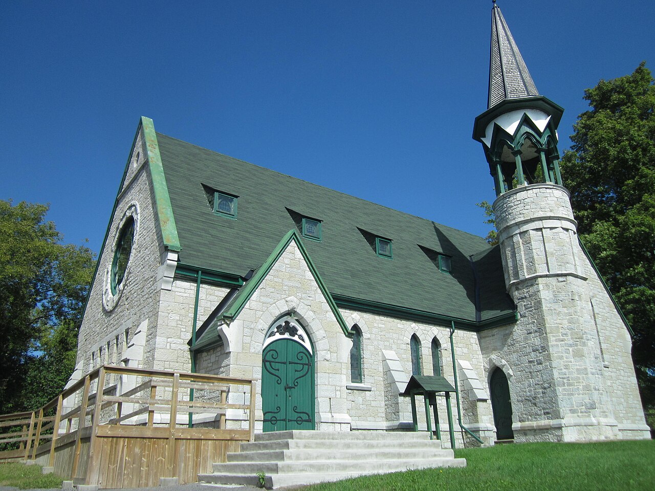 U.E.L Heritage Center & Park