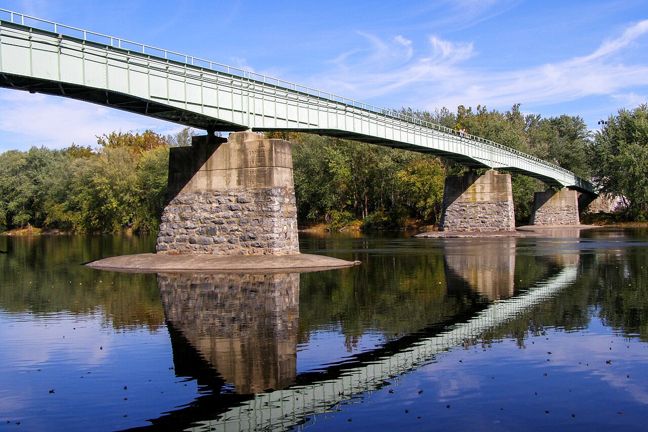 Portland-Columbia Pedestrian Bridge
